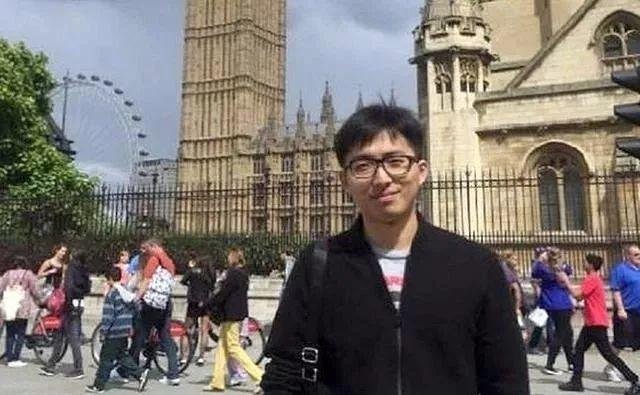 郁培文最英俊的大学老师、最年轻国家优青获得者