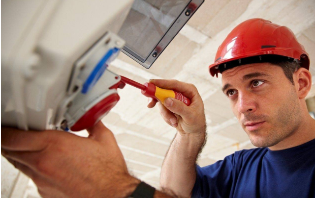 冷水机组润滑油和干燥过滤器更换方法介绍,赶紧收藏! 冷水机组润滑油和干燥过滤器更换方法介绍,赶紧收藏!