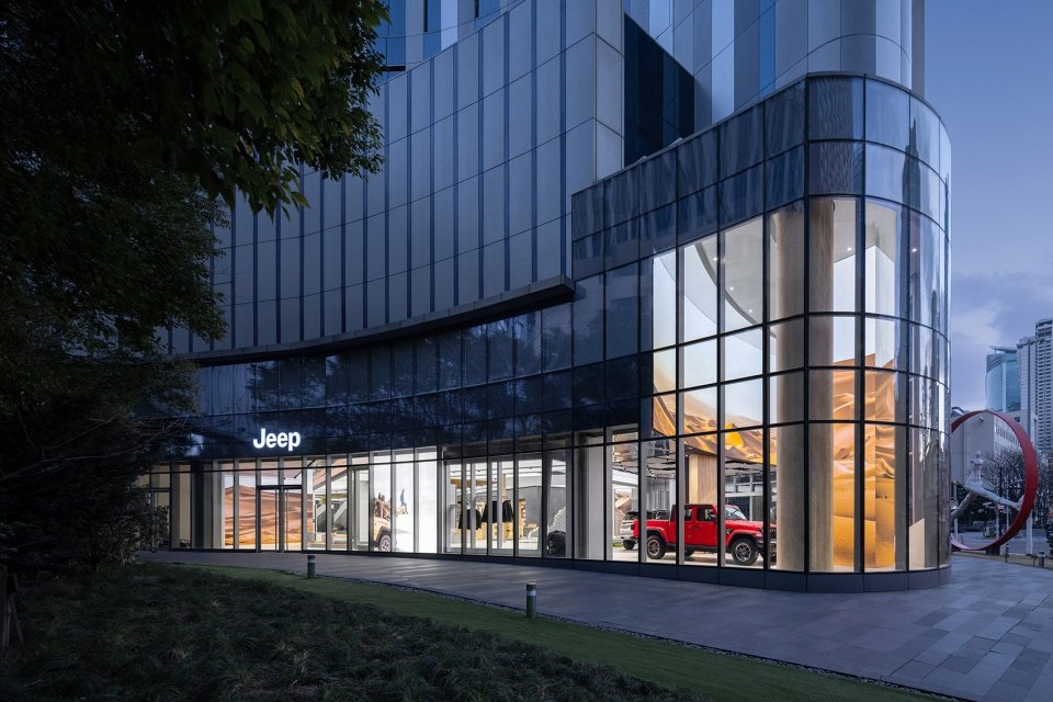Jeep 全球首家探享中心概念店，上海 / INGROUP