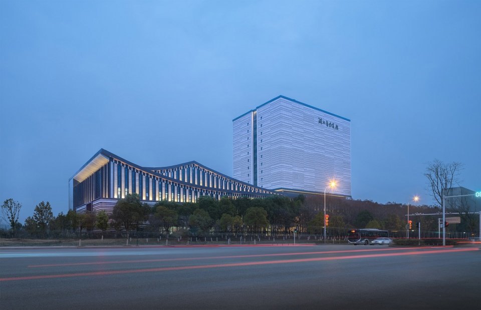湖北省档案馆新馆 / 中南建筑设计院股份有限公司