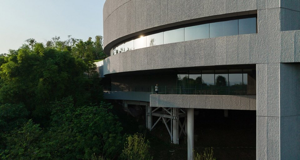 重庆两江协同创新区规划展示中心 / 汤桦建筑设计 重庆两江协同创新区规划展示中心 / 汤桦建筑设计