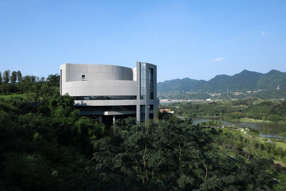 重庆两江协同创新区规划展示中心 / 汤桦建筑设计 重庆两江协同创新区规划展示中心 / 汤桦建筑设计