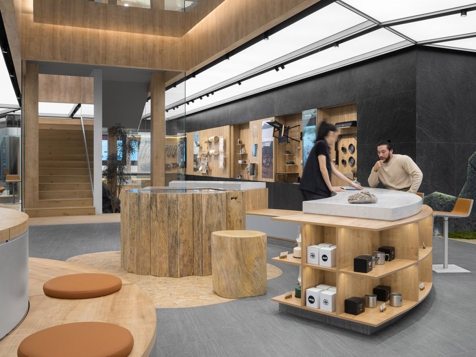 Jeep 全球首家探享中心概念店，上海 / INGROUP