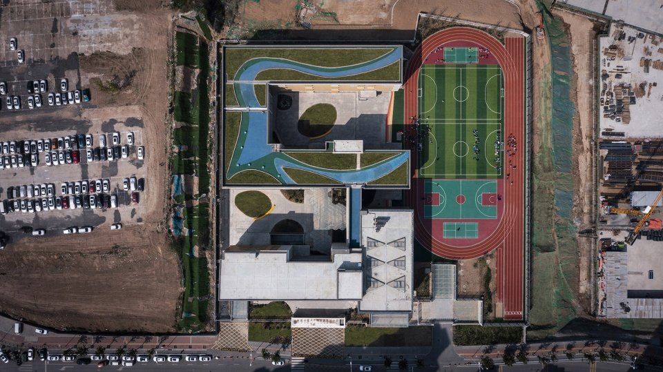 西安市浐灞第二十三小学 / SAI 国际设计
