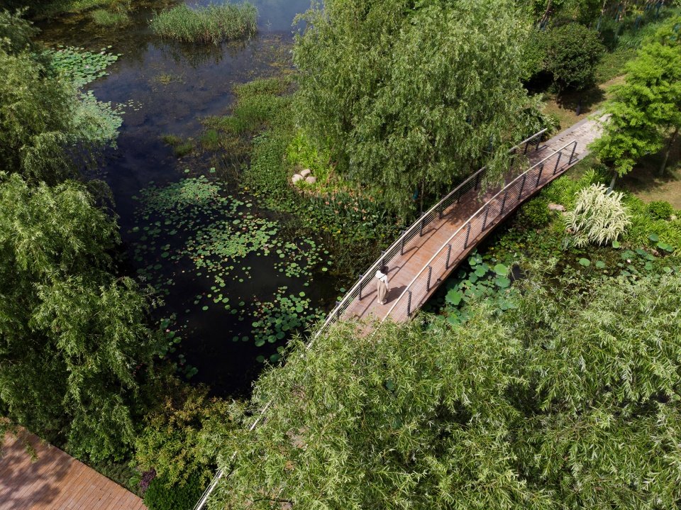 海宁浙江大学国际校区北侧办公园区 / 奥雅设计