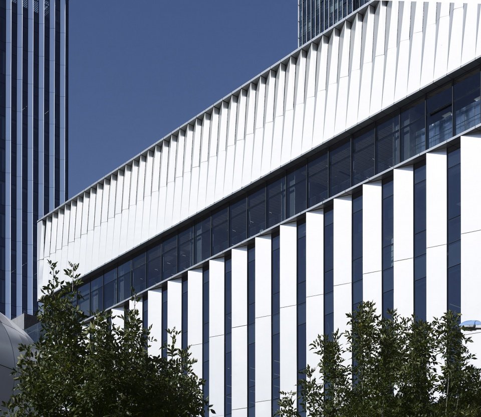 国家重型汽车工程技术研究中心,济南 / CCDI 21 设计工作室 国家重型汽车工程技术研究中心,济南 / CCDI 21 设计工作室