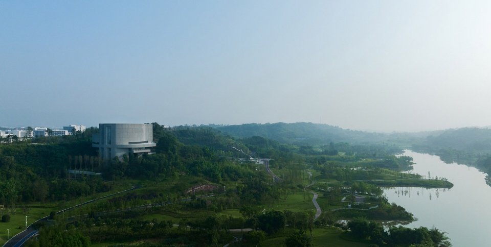 重庆两江协同创新区规划展示中心 / 汤桦建筑设计 重庆两江协同创新区规划展示中心 / 汤桦建筑设计