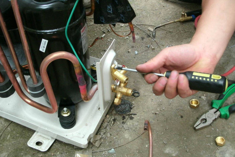 摸、看、听、查，空调故障排查四法! 简单有效!