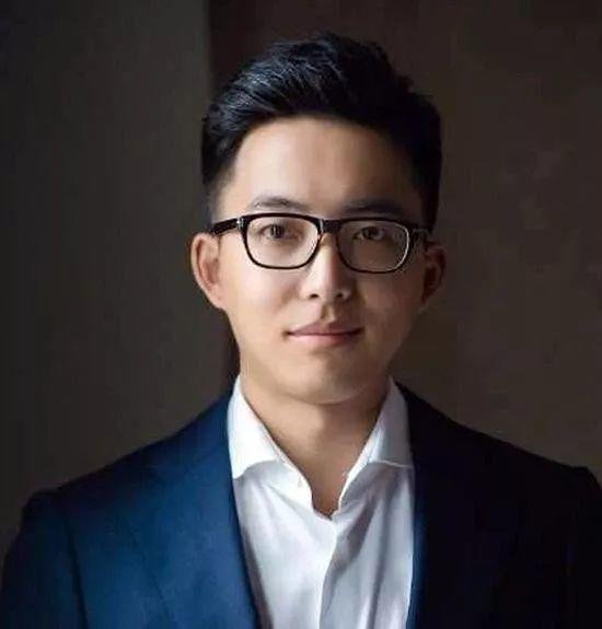 郁培文最英俊的大学老师、最年轻国家优青获得者