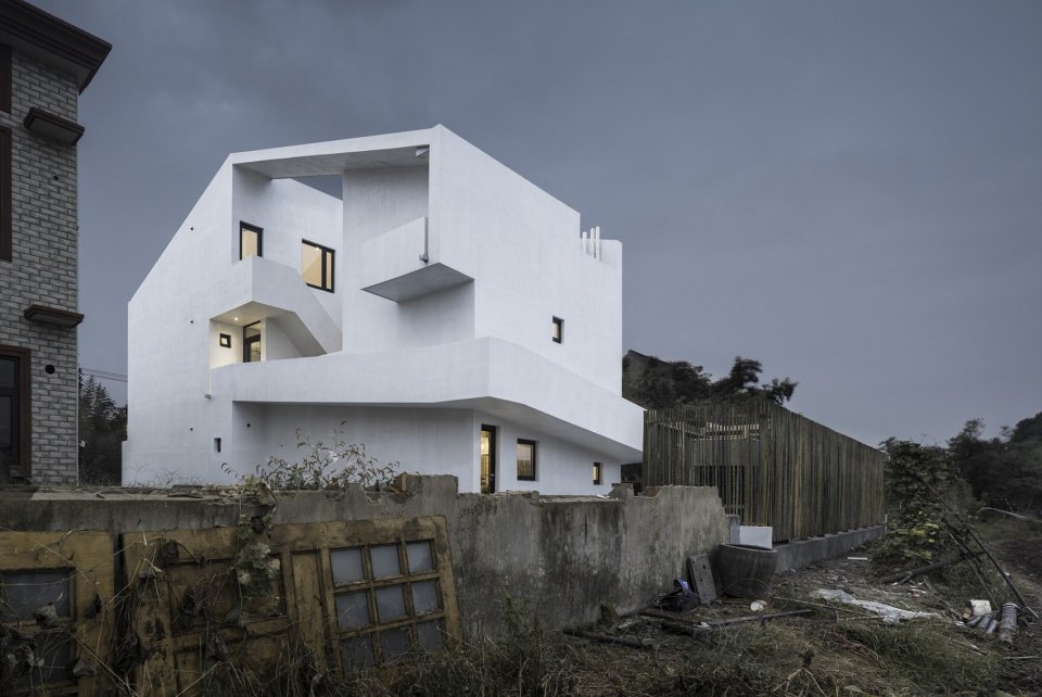 推广:探索当代清水混凝土建筑的修复与耐久保护 推广:探索当代清水混凝土建筑的修复与耐久保护