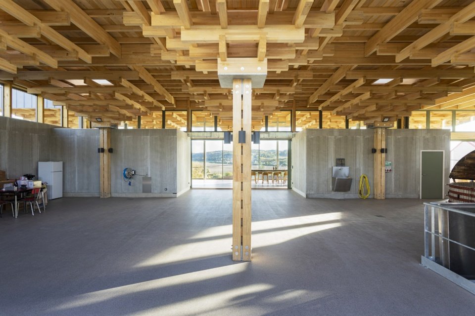 葡萄酒窖扩建，法国 / Thierry Bonne