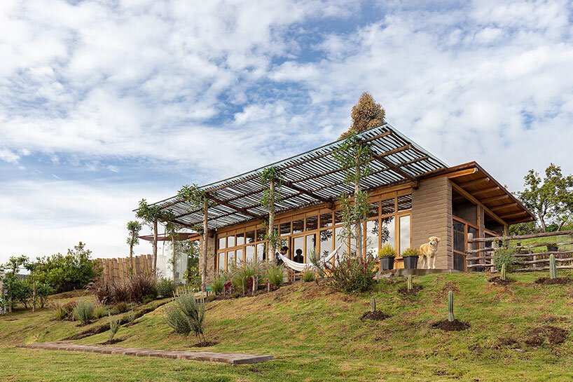 al borde 在厄瓜多尔用活树和夯土建造了一座“花园洋房” al borde 在厄瓜多尔用活树和夯土建造了一座“花园洋房”