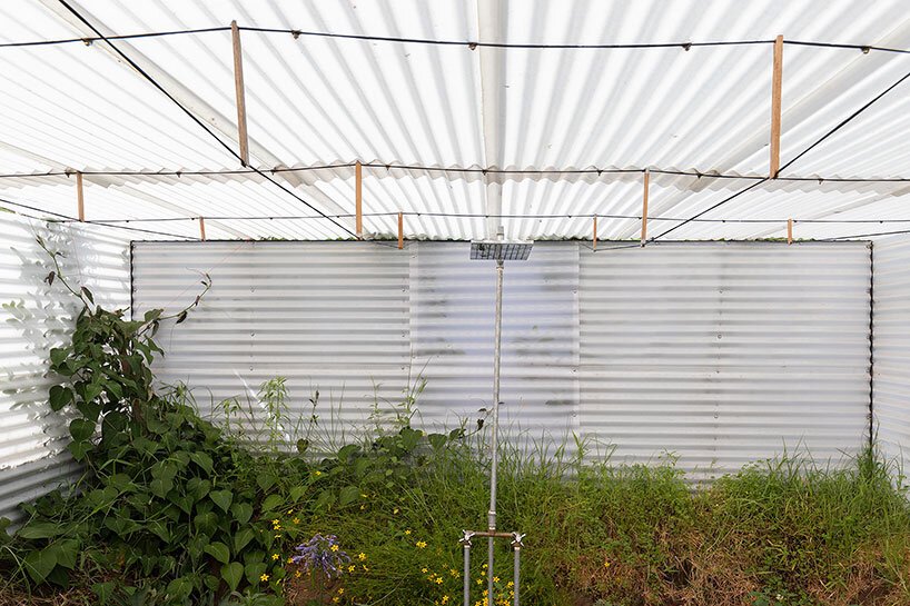 al borde 在厄瓜多尔用活树和夯土建造了一座“花园洋房” al borde 在厄瓜多尔用活树和夯土建造了一座“花园洋房”