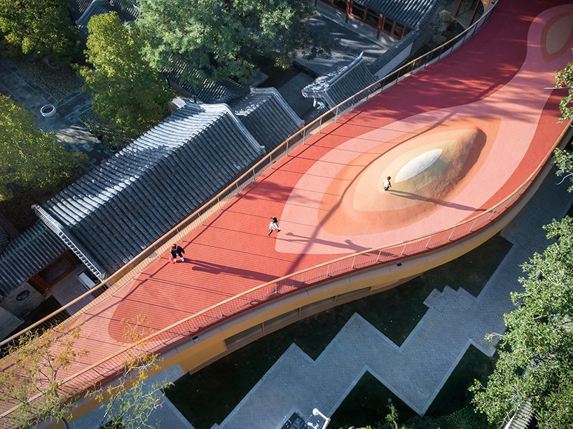 MAD 建筑事务所以“火星景观”冠名北京悦城庭院幼儿园 MAD 建筑事务所以“火星景观”冠名北京悦城庭院幼儿园