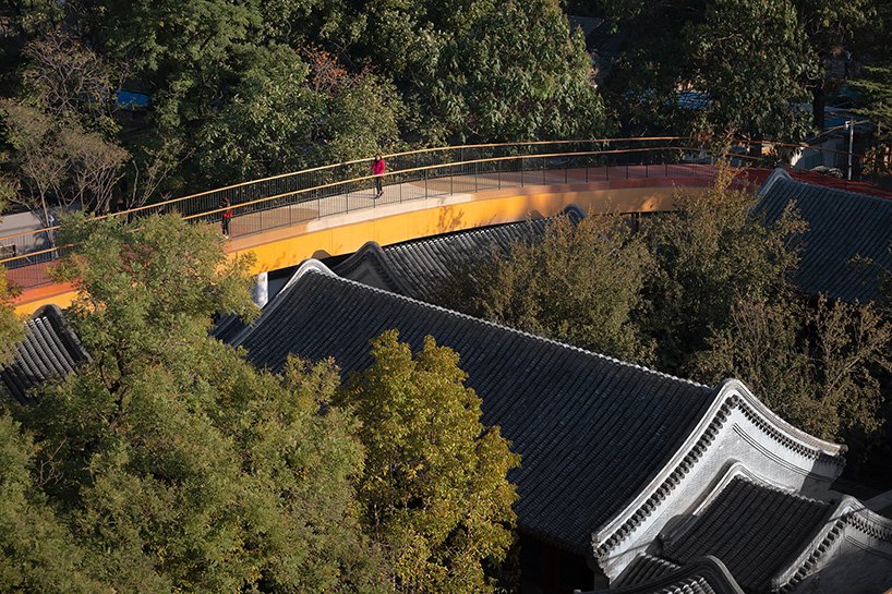 MAD 建筑事务所以“火星景观”冠名北京悦城庭院幼儿园 MAD 建筑事务所以“火星景观”冠名北京悦城庭院幼儿园