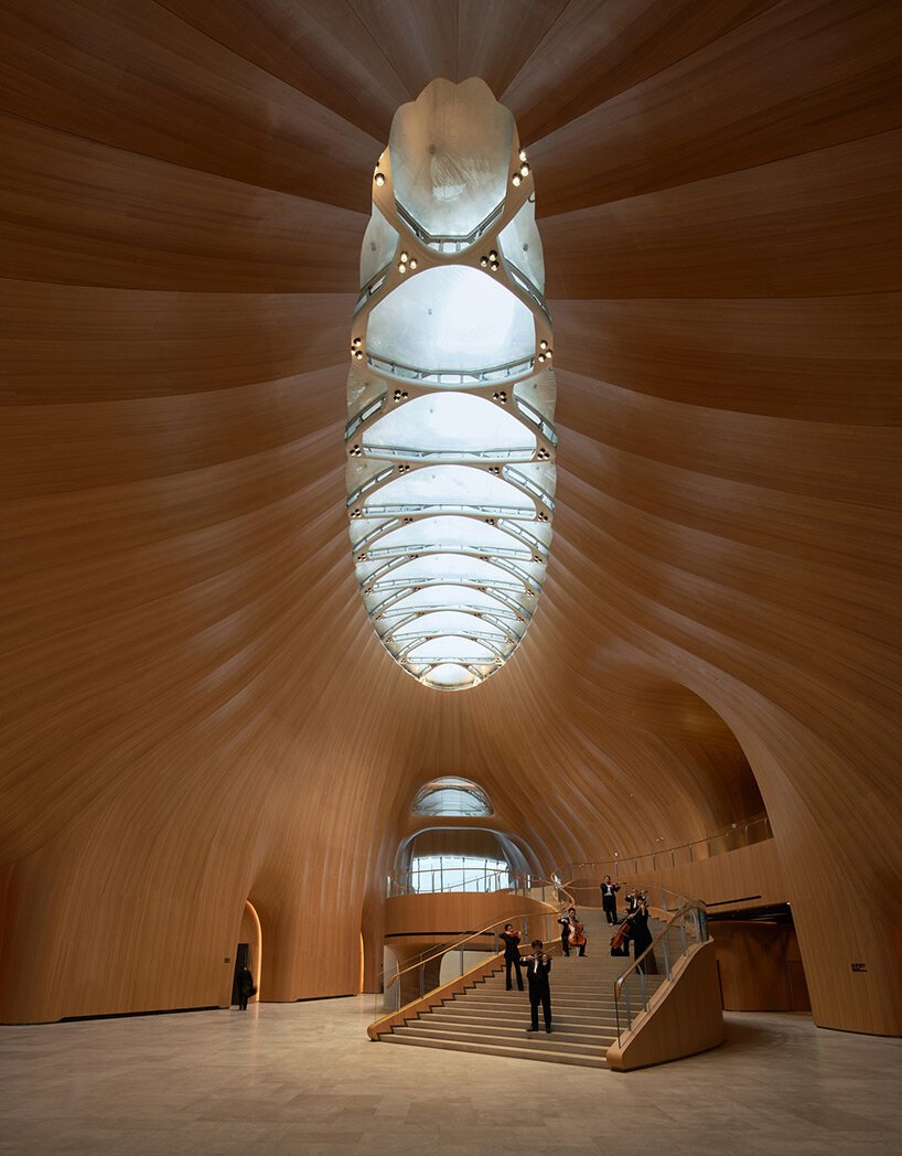 MAD 设计的“亚布力企业家会议中心”在中国东北即将竣工