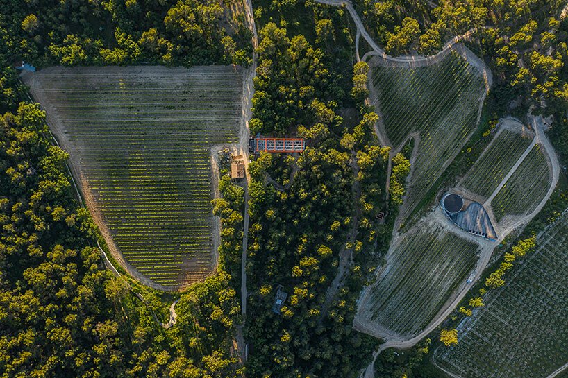 RSHP 将“理查德·罗杰斯绘画画廊”悬臂于拉科斯特城堡上方