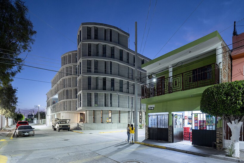 SO – IL 和 IMUVI 如何在墨西哥莱昂设计和建造经济适用房项目 SO – IL 和 IMUVI 如何在墨西哥莱昂设计和建造经济适用房项目