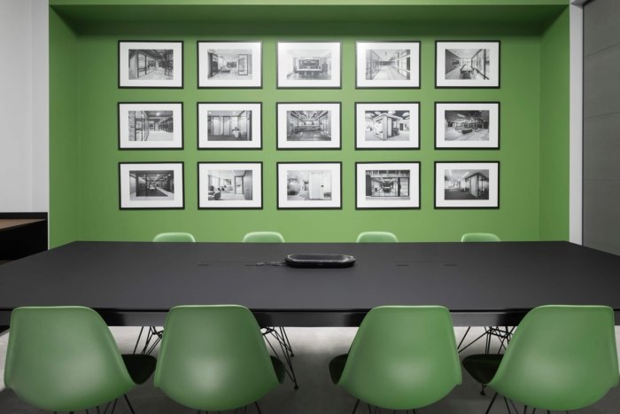 Alumina Elit 办公室 – 大特尔诺沃