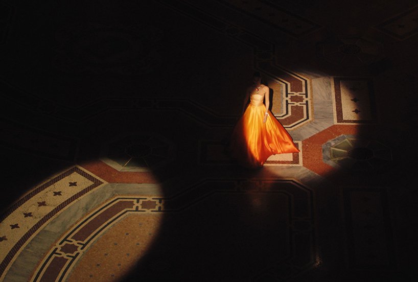 AMO 为宝格丽高级珠宝展点亮米兰标志性画廊