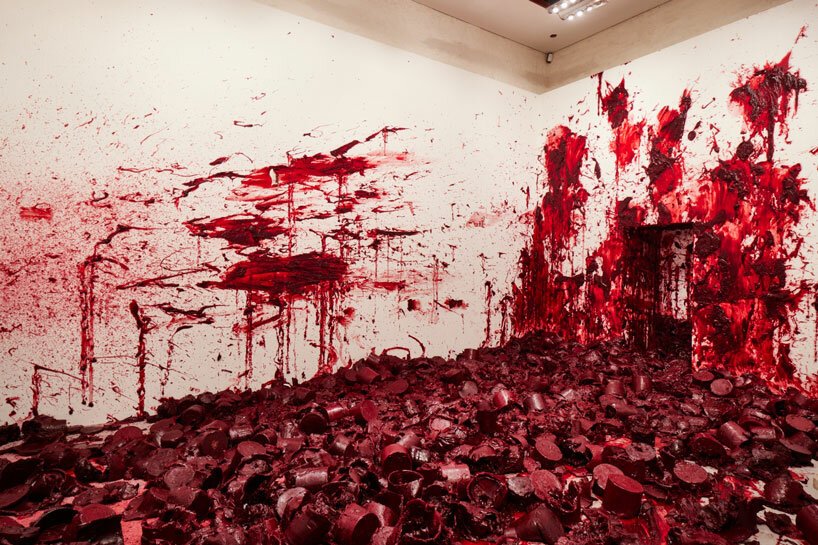 安尼什·卡普尔 (Anish Kapoor) 在威尼斯:这位英国艺术家为艺术双年展带来了血红和万塔黑 安尼什·卡普尔 (Anish Kapoor) 在威尼斯:这位英国艺术家为艺术双年展带来了血红和万塔黑