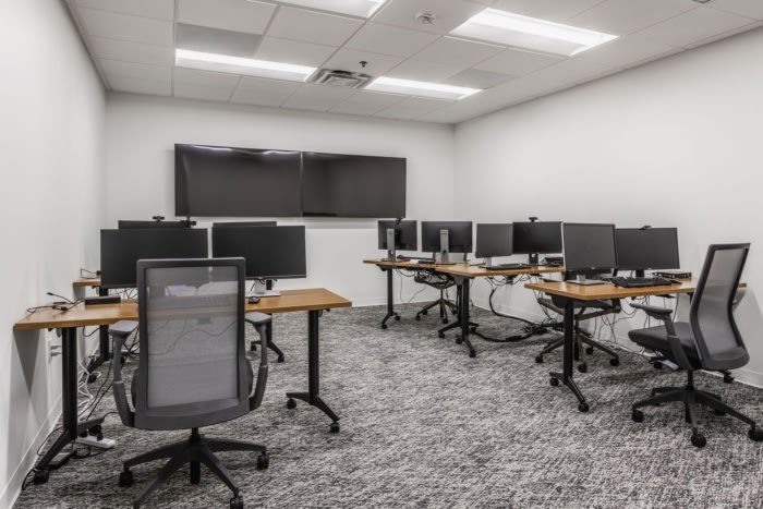 阿灵顿 / 罗伊办事处 - 印第安纳波利斯