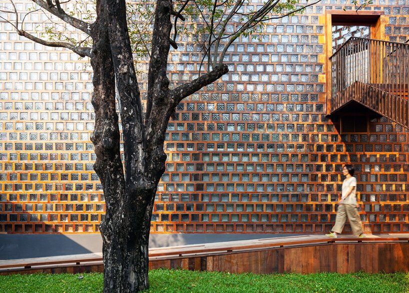 bangkok project studio designs a women-led restaurant in rural thailand