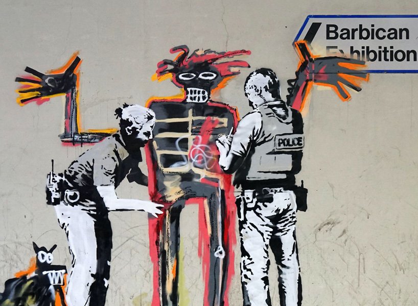 由大卫·阿贾耶爵士设计的“让·米歇尔·巴斯奎特：国王快乐”展览将于 2022 年 4 月开幕