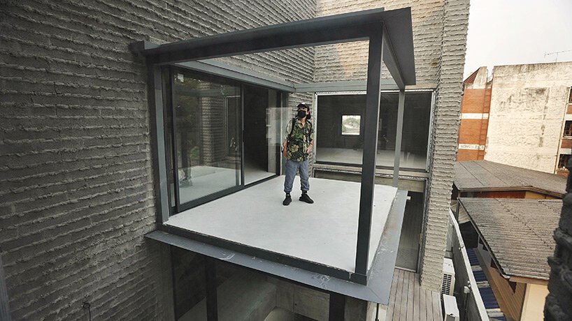 designboom 在线首映:bêka 和 lemoine 电影 boonserm premthada 探索曼谷 designboom 在线首映:bêka 和 lemoine 电影 boonserm premthada 探索曼谷