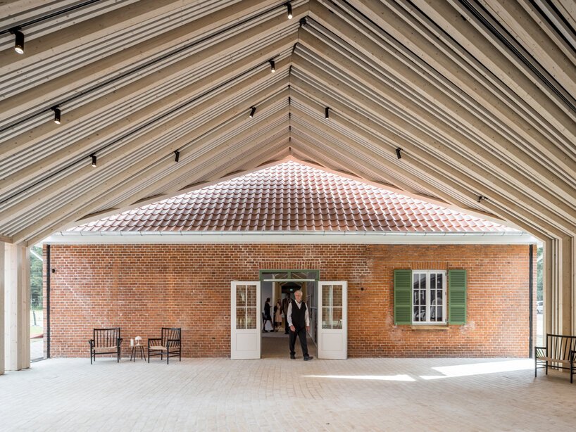 BIG 为丹麦新难民博物馆增添了弧形耐候钢转角 BIG 为丹麦新难民博物馆增添了弧形耐候钢转角