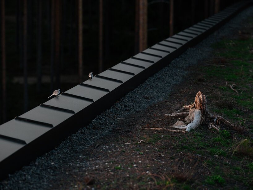 BIG 位于挪威森林的十字形工厂准备盛大开业