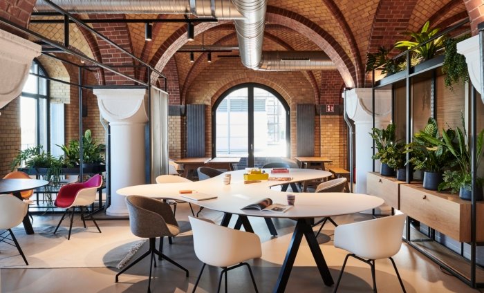 勃肯集团总部 – 科隆