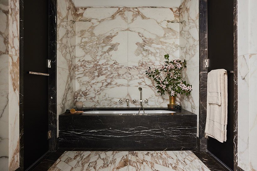 BIG 的“单高线”在纽约落成，为一对扭转塔