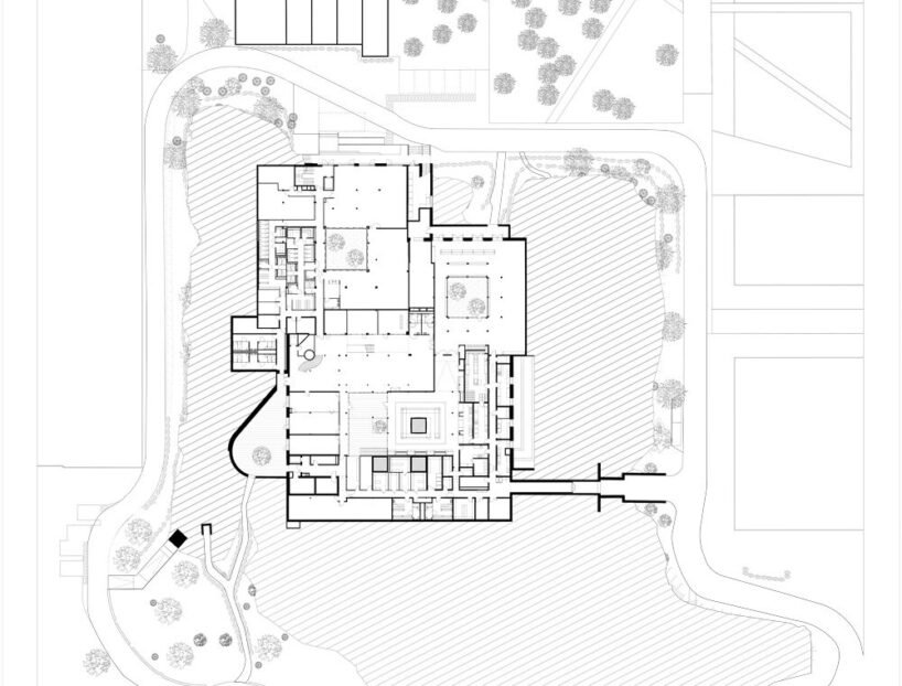 布雷纳克和冈萨雷斯受高卢罗马别墅的影响修复了法国公司的自助餐厅