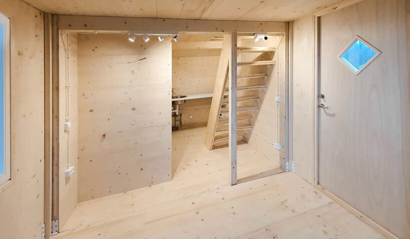 “brette haus”是一座小型预制房屋，仅需三个小时即可展开