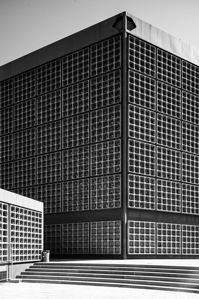 新地图记录了 20 世纪 50 年代至今柏林独特的野兽派建筑