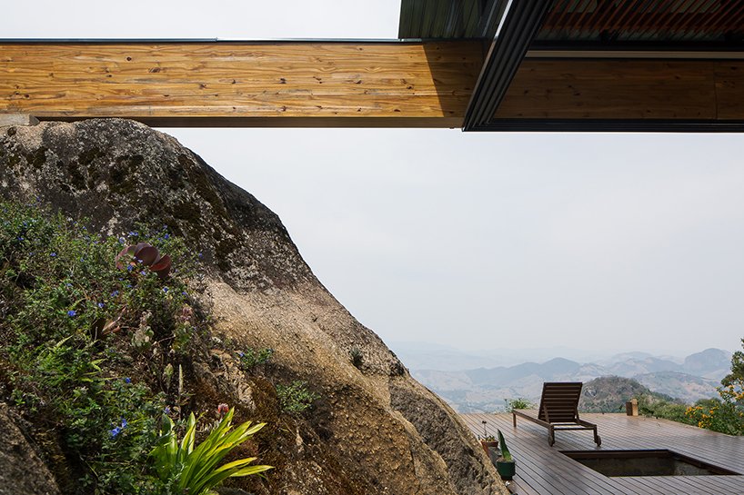 半开放式坎查屋最大限度地保留了巴西山区的魅力