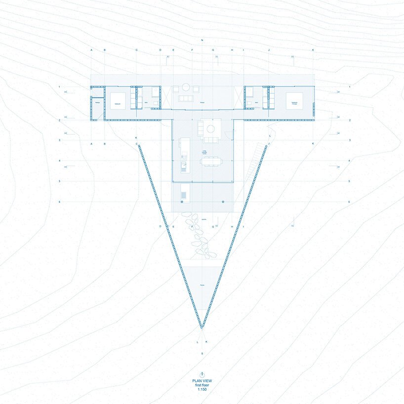 这座煤渣砖“LBS House”在智利沿海悬崖上宽阔地开放