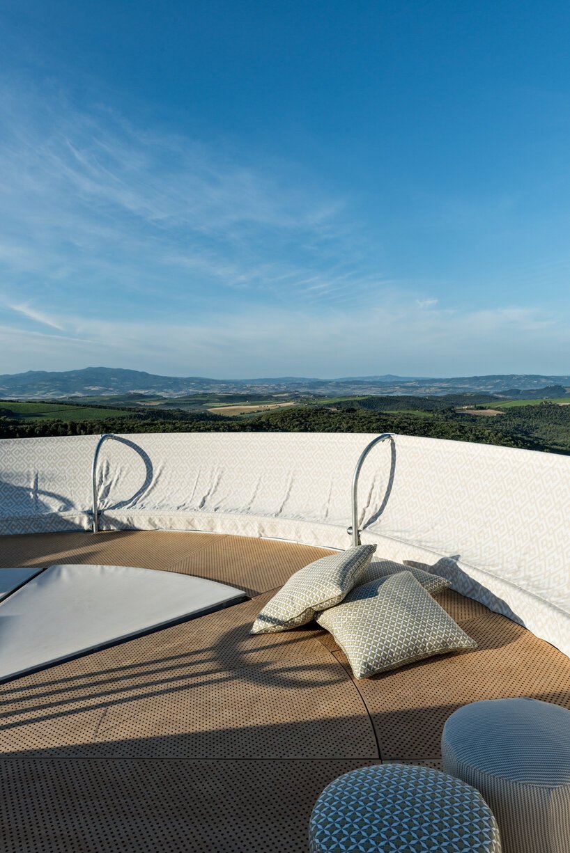 casa ojalá 在托斯卡纳推出适应性强、可运输的豪华小屋