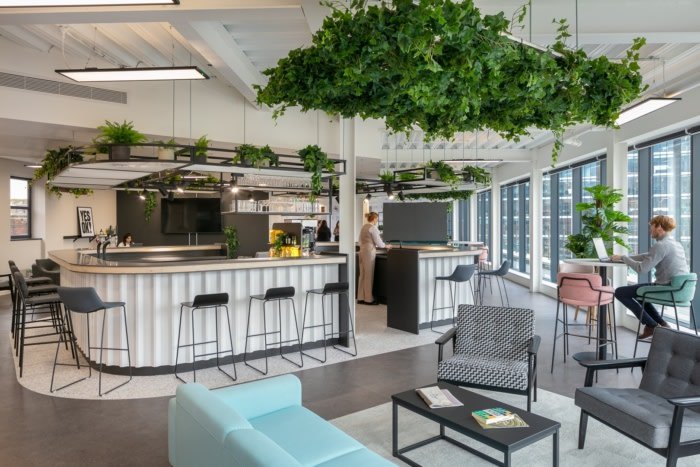 查尔顿莫里斯办公室 - 利兹