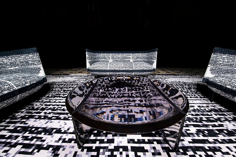 坐在像素云中,欣赏 Miguel Chevalier 和 A+A cooren 设计的新家具系列 坐在像素云中,欣赏 Miguel Chevalier 和 A+A cooren 设计的新家具系列