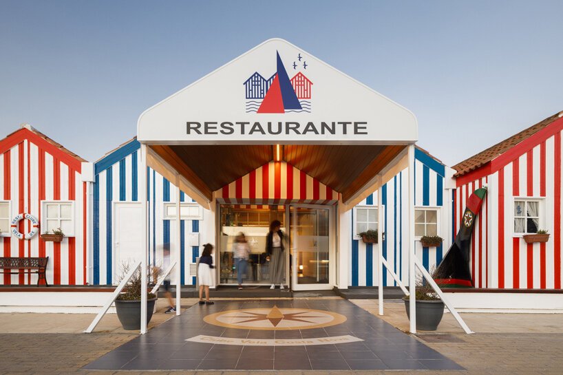 ferreira arquitectos 模仿条纹海滩帐篷修复葡萄牙的帆船俱乐部