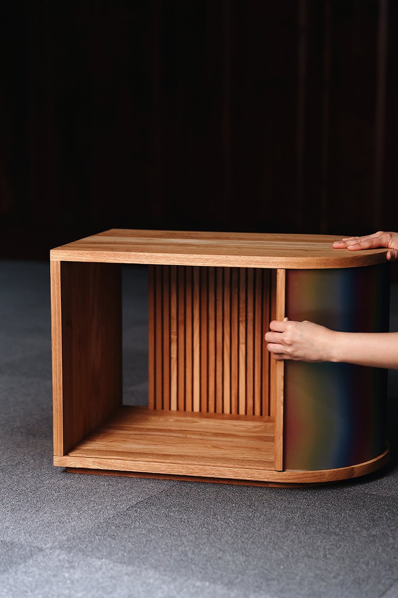 Orijeen 推出新橱柜,拓展变色光栅家具系列 Orijeen 推出新橱柜,拓展变色光栅家具系列