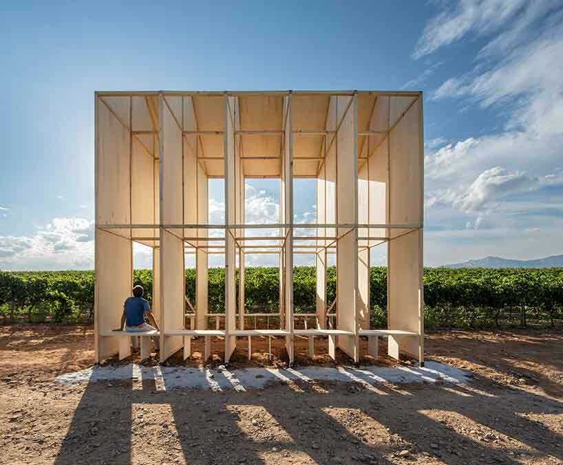 concéntrico 艺术节通过众多令人瞠目结舌的装置为洛格罗尼奥的街道注入活力 concéntrico 艺术节通过众多令人瞠目结舌的装置为洛格罗尼奥的街道注入活力