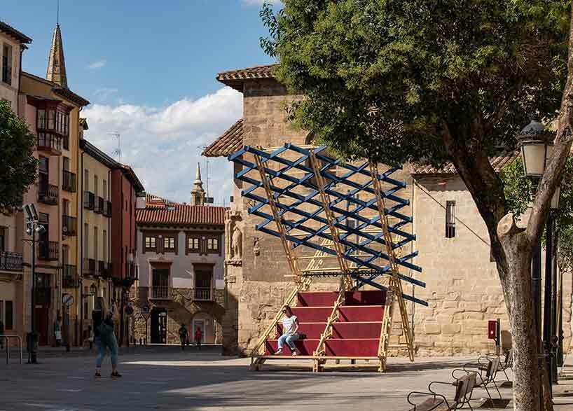 concéntrico 艺术节通过众多令人瞠目结舌的装置为洛格罗尼奥的街道注入活力 concéntrico 艺术节通过众多令人瞠目结舌的装置为洛格罗尼奥的街道注入活力