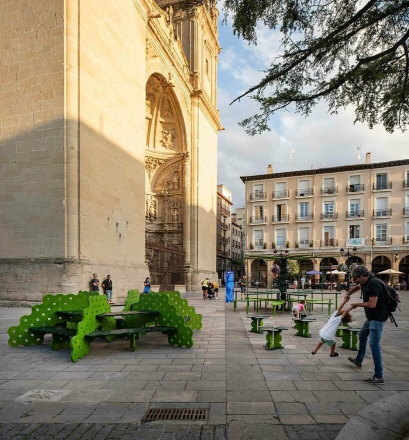 concéntrico 艺术节通过众多令人瞠目结舌的装置为洛格罗尼奥的街道注入活力 concéntrico 艺术节通过众多令人瞠目结舌的装置为洛格罗尼奥的街道注入活力