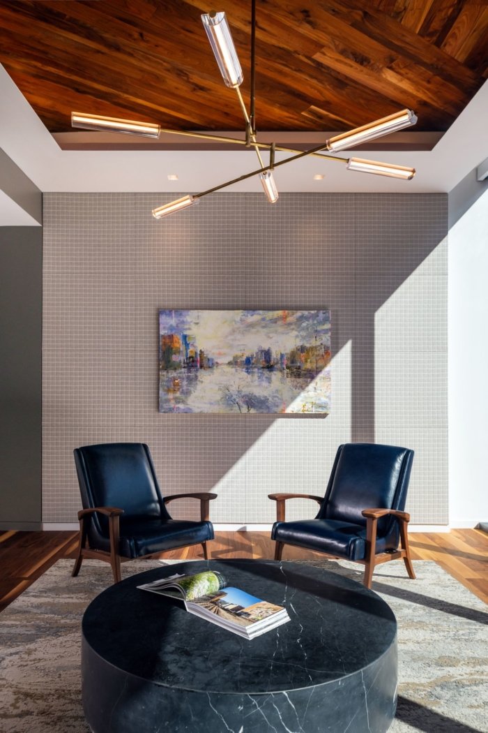 保密客户办公室 - 夏洛茨维尔