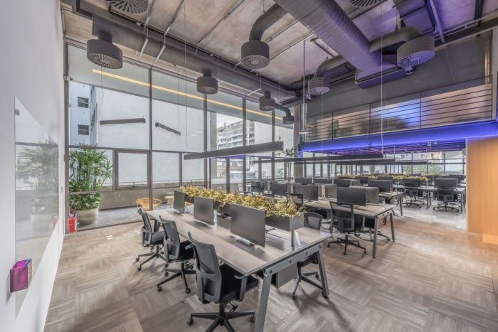 LP+A Arquitetura 的金融初创办公室