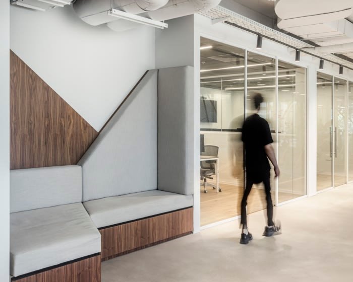CyCognito 办公室，由 Turman Romano 设计