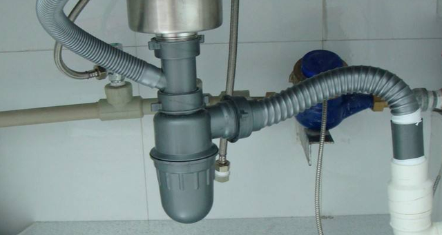 别再急呼呼了,下水管漏水修复这样做万事大吉! 别再急呼呼了,下水管漏水修复这样做万事大吉!